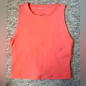 Aritzia TnAction cutout top